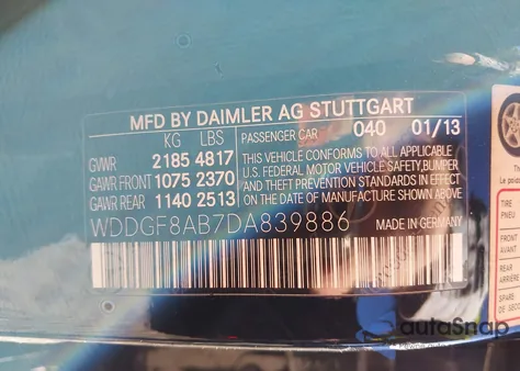 2013 Mercedes-Benz C 300 Luxury 4Matic/Sport 4Matic из США, поврежденный, VIN WDDGF8AB7DA839886